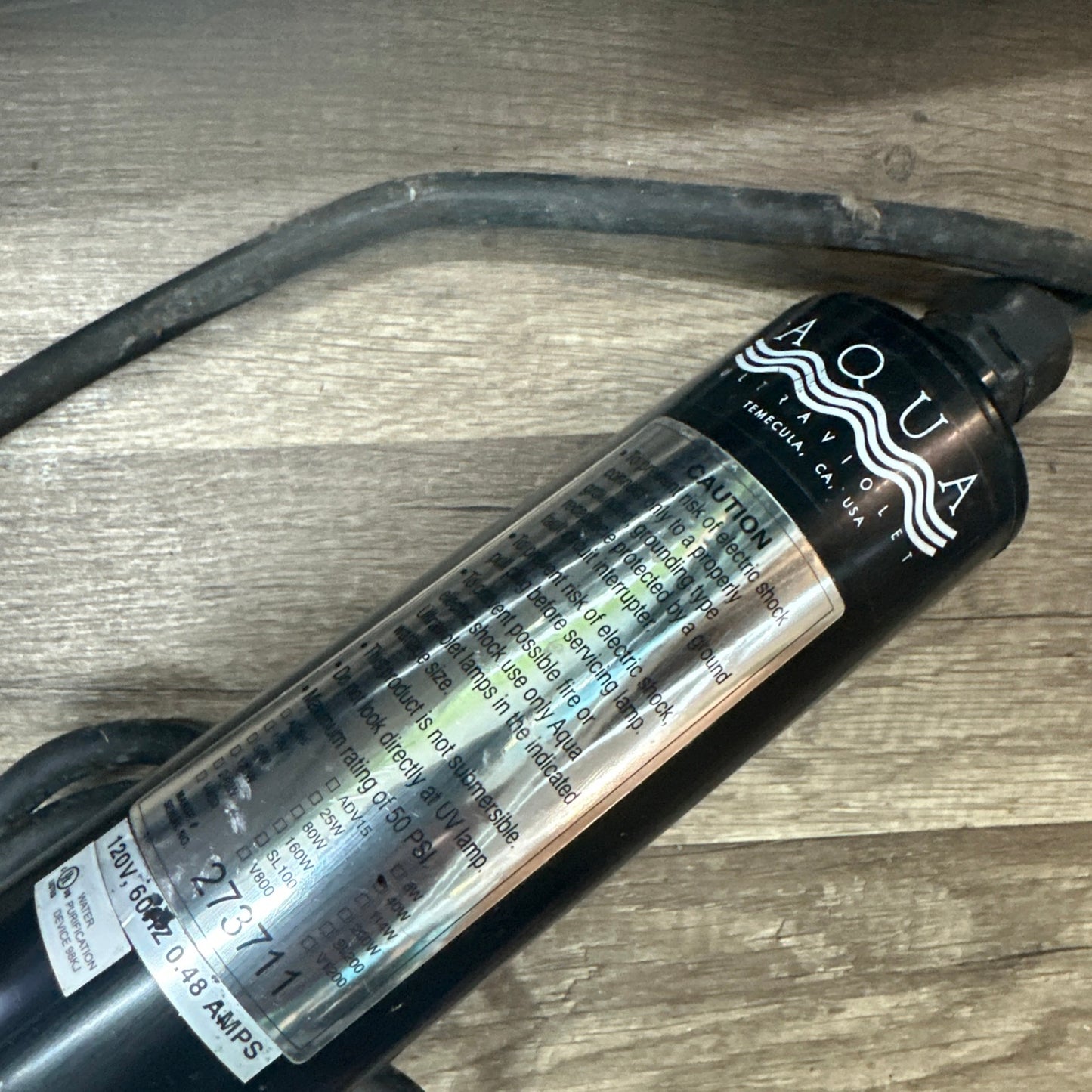 Aqua Ultraviolet UV Twist 40 Watt, 2" Black, A00347 (USED TESTED)