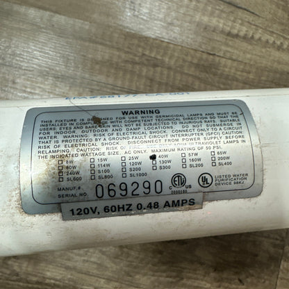 Aqua Ultraviolet 40 watt UV Clarifier/Sterilizer, 2" White w/ Wiper, A00060 (USED TESTED NEEDS NEW BULB)