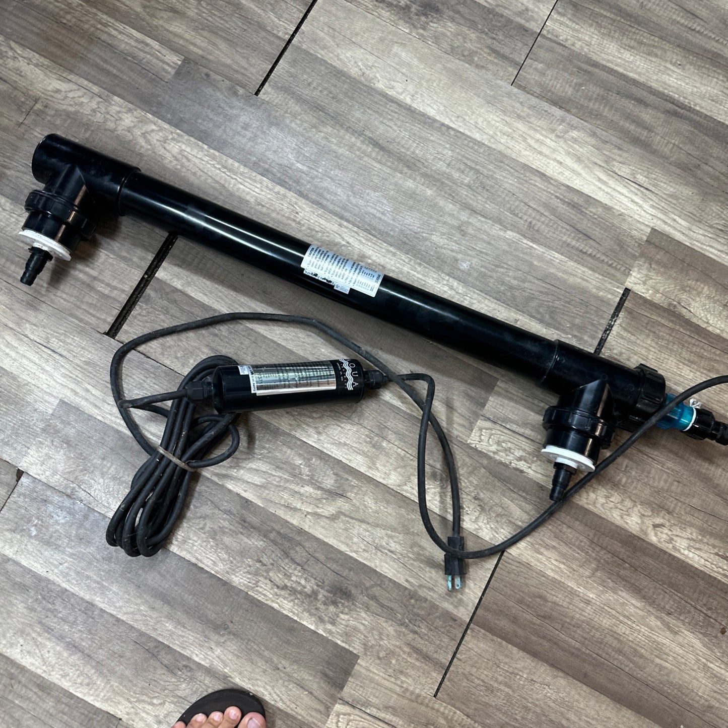 Aqua Ultraviolet UV Twist 40 Watt, 2" Black, A00347 (USED TESTED)