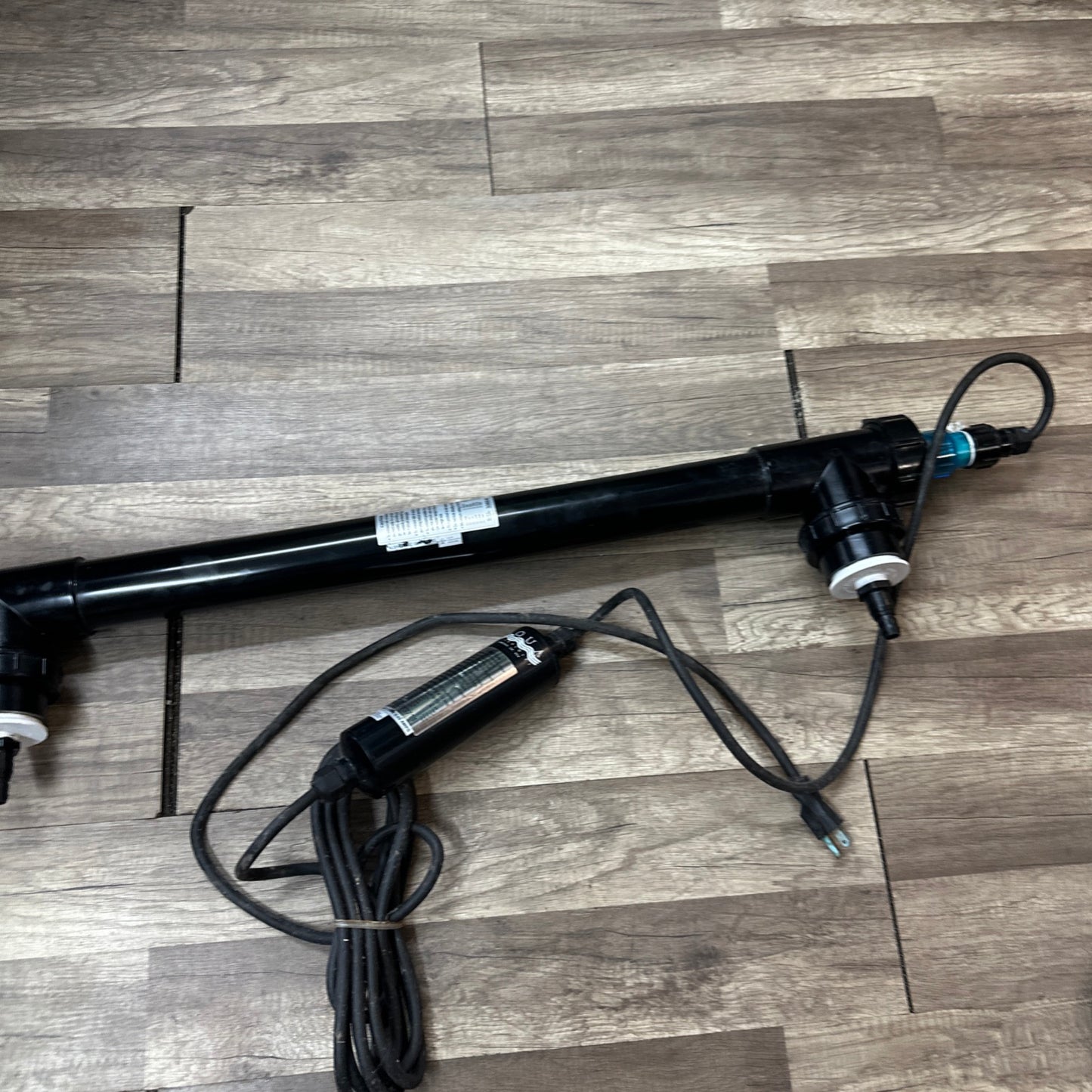 Aqua Ultraviolet UV Twist 40 Watt, 2" Black, A00347 (USED TESTED)