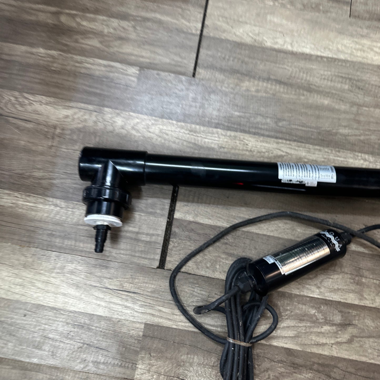 Aqua Ultraviolet UV Twist 40 Watt, 2" Black, A00347 (USED TESTED)