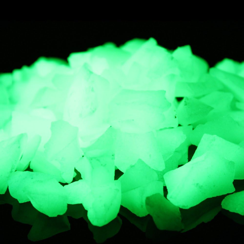 Vibrant Glow in the Dark Decorative Sand for Fish Tanks & Gardens - Yellow Green (8-15mm)