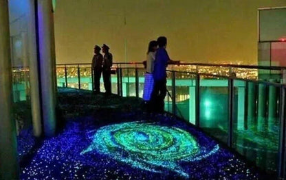 Vibrant Glow in the Dark Decorative Stones - Enchanting Yellow Green Pebbles for Aquariums, Succulent Gardens, and Unique Gifts (15-22mm)